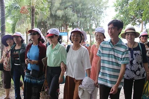 Cùng đi du lịch vui sống với ung thư 