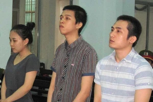 Chuyển ma túy bằng xe khách 