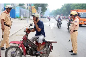 Xây dựng lộ trình thu hồi xe máy ‘hết đát’