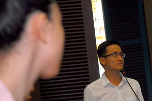 Phương Nga im lặng, tòa hỏi dồn ông Mỹ 