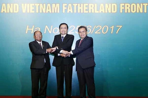 Giữ đường biên Việt-Lào-Campuchia hòa bình, ổn định