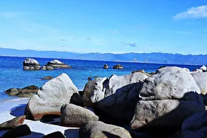 Lo ngại 1 triệu m3 bùn, cát thải đổ xuống biển 