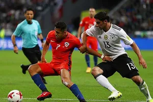 Đức - Chile: Khi Đức nằm kèo trên