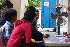 Điều tra vụ chết người uẩn khúc ở Hóc Môn