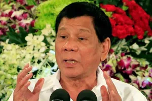 Ông Duterte muốn thiết quân luật hết năm đánh IS