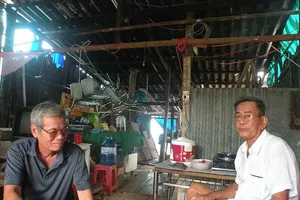 Dân vùng sạt lở mong một chốn đi về