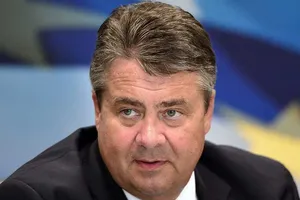 Ngoại trưởng Đức chỉ trích Mỹ trừng phạt Nga