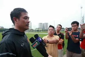 HLV Hữu Thắng: ‘Quên những trận thắng dễ đi’