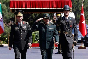 Đón tướng Iran, Thổ Nhĩ Kỳ chọn rời xa Mỹ?