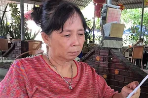 4 tỉ đồng vướng vòng luẩn quẩn