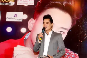 Đình Phước mừng sinh nhật bằng bộ đôi album