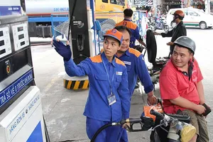 Giá xăng sẽ tăng lên 25.000 đồng/lít vì thuế?