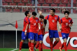 Hàn Quốc và Saudi Arabia lấy vé đến Nga