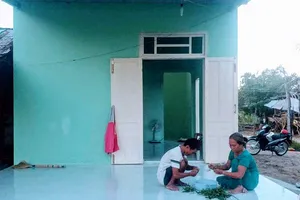 Hai mẹ con bà Ngọc đã có nhà mới