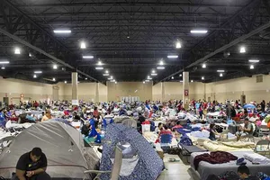 Cơn bão cuồng nộ ở Florida