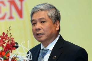 Vì sao cựu phó thống đốc ngân hàng bị khởi tố?