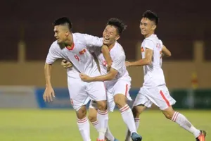 Thắng đậm Indonesia 3-0, U-18 VN thoát vết xe đổ U-22