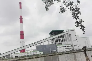 Nhà máy giấy Lee & Man lại phát tán mùi hôi