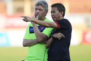 Ai đang phá bóng đá Việt Nam?