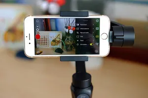 Biến smartphone thành máy quay phim chuyên nghiệp