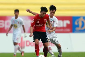 Long An nhấn chìm HAGL trên phố núi