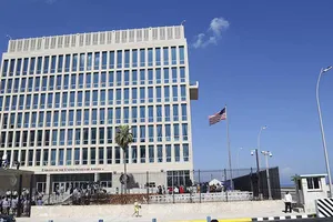 Sự cố ngoại giao Mỹ-Cuba thêm bí ẩn