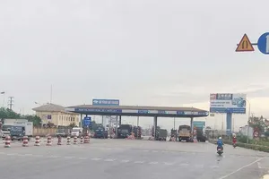 Kiến nghị bỏ 2 trạm thu phí quốc lộ 5