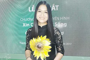 MC Đỗ Thụy tái xuất đầy hứng khởi