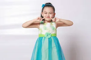 Ca sĩ nhí triệu view hội ngộ quán quân Tiếu lâm tứ trụ 