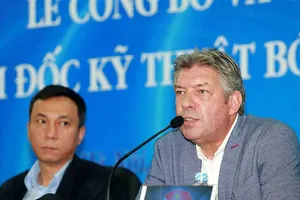 Lo tìm thầy, VFF mời ông Gede để làm gì?