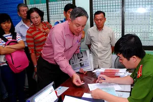 Khắp nơi tắc việc cấp căn cước công dân