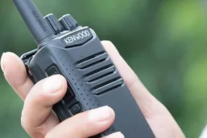 Bị phạt vì xài bộ đàm không phép