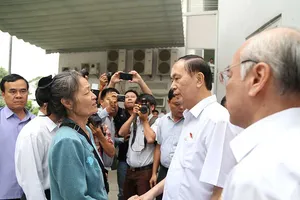 Cán bộ cấp càng cao tham nhũng, xử càng nặng!