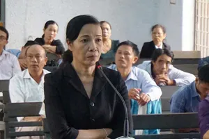 Đối đáp căng thẳng vụ phó chánh án nhận hối lộ