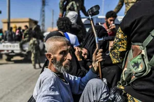 IS tháo chạy khỏi khu vực đầu não vào giữa đêm