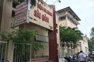 ‘Alô, Trạm cấp cứu vệ tinh 115 nghe đây!’