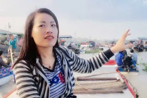 Chặn xuất cảnh: Công an có lạm quyền?!