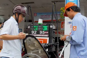 Khai tử xăng A92, lo thiếu xăng A95