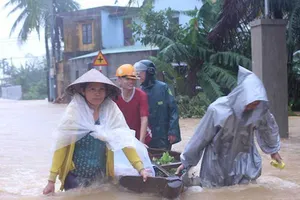 Lũ miền Trung đặc biệt lớn, sát mức thảm họa