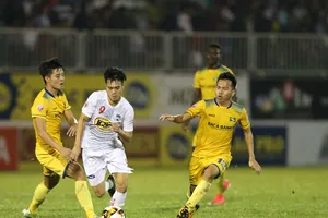 ‘Đám trẻ’ nhà bầu Đức và thầy Hàn