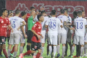 Bóng đá TP.HCM bao giờ mới thấy bình minh?