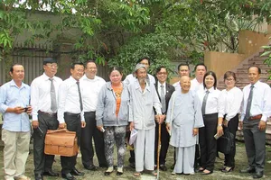 Rút yêu cầu khởi tố ở phúc thẩm, tính sao?