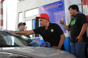 Căng thẳng kéo dài, BOT Cai Lậy liên tục đóng - xả trạm