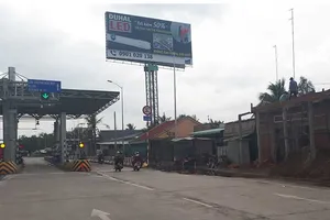 Va chạm ở BOT Cai Lậy khiến dân hoảng sợ