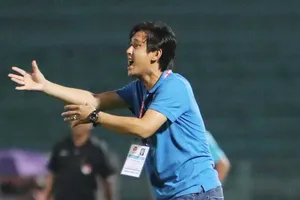 Thêm đề cử chính thức cho HLV Nguyễn Minh Phương