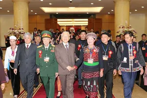 Tổng Bí thư gặp mặt các đại biểu dân tộc thiểu số