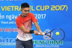 Các hạt giống toàn thắng vào bán kết