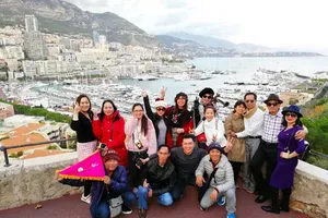 Hướng dẫn viên phải có smartphone