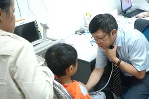 Thêm nhiều trẻ em được mổ tim miễn phí