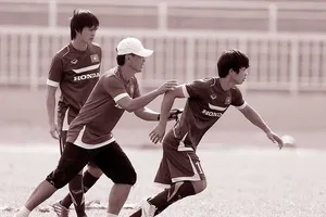 Công Phượng không kiệt sức mới là lạ!